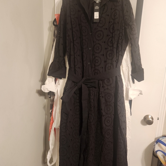 Black Long Sleeve Eyelet Dress - Picture 7 of 10